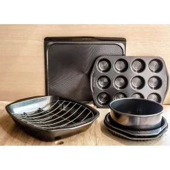 Circulon Ultimum Square Cake Tin - 23cm