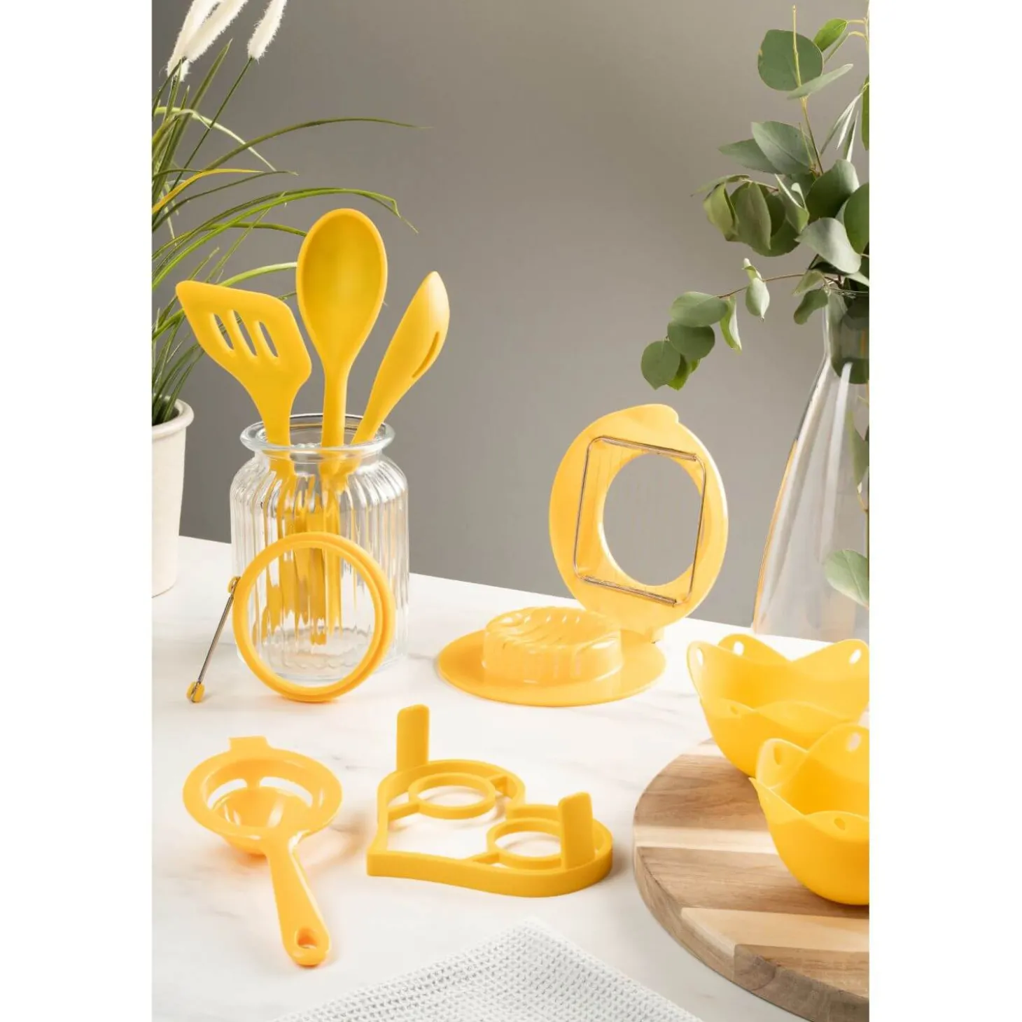 Fusion Twist Egg Slicer - Yellow