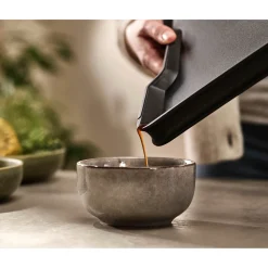 Joseph Joseph Cut&Carve Plus Multifunction Large Chopping Board - Black