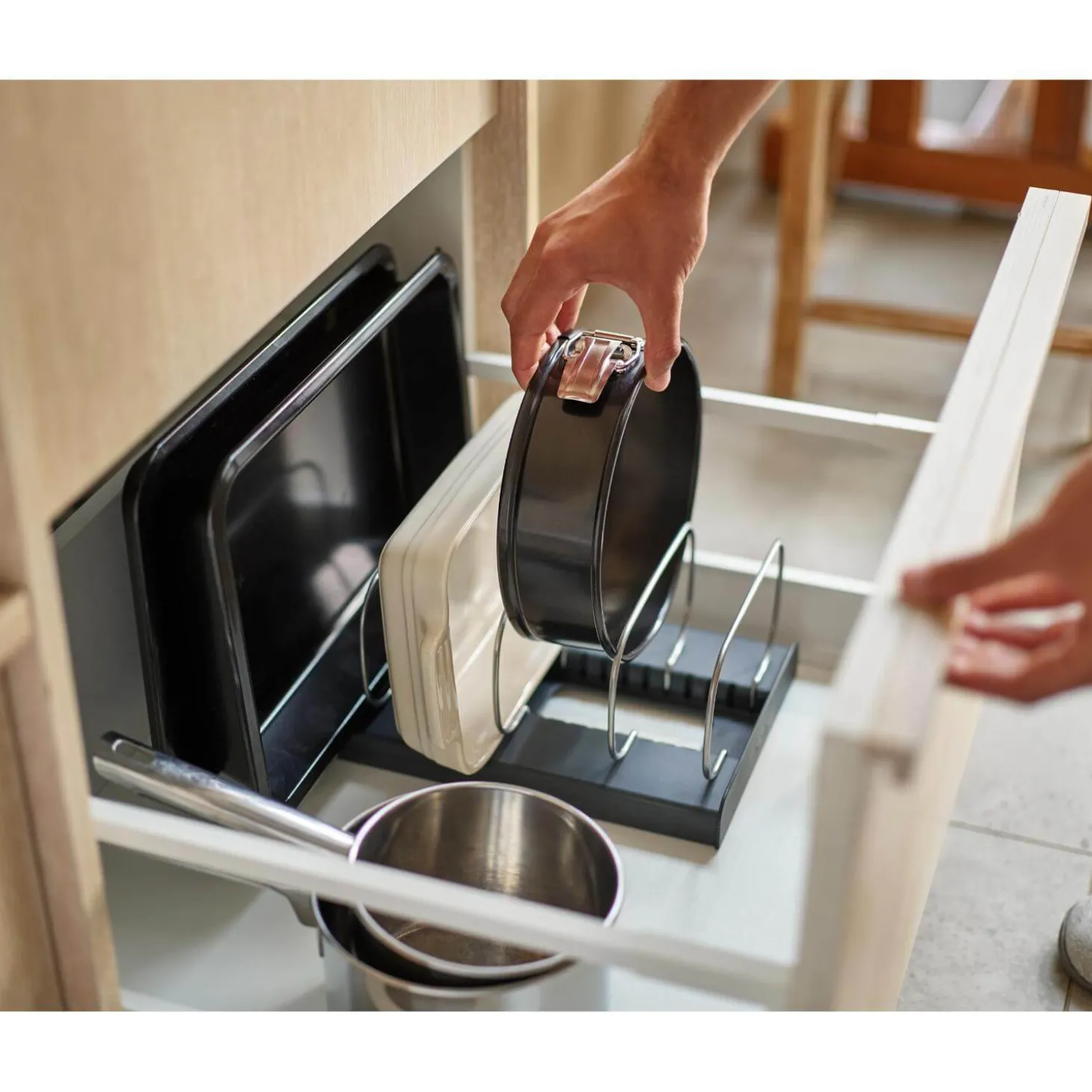 Joseph Joseph DrawerStore Baking Tray Organiser - Grey