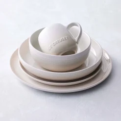 Le Creuset 22cm Stoneware Coupe Pasta Bowl - Meringue