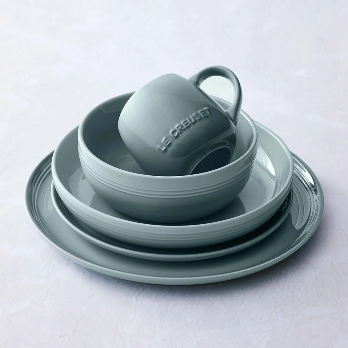 Le Creuset 27cm Stoneware Coupe Dinner Plate - Sea Salt