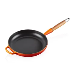 Le Creuset Signature Cast Iron 26cm Frying Pan - Volcanic
