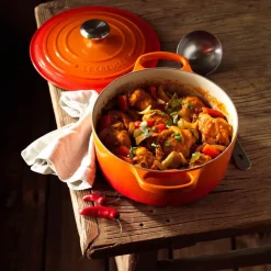 Le Creuset Signature Cast Iron 20cm Round Casserole - Volcanic