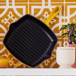Le Creuset Signature Cast Iron 26cm Square Grillit - Nectar