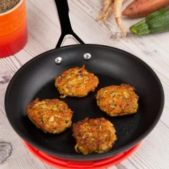 Le Creuset Silicone Round Cool Tool - Volcanic
