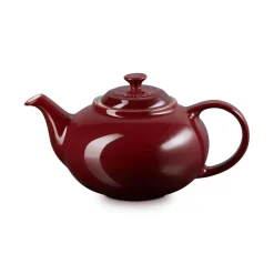 Le Creuset Stoneware Classic Teapot - Garnet