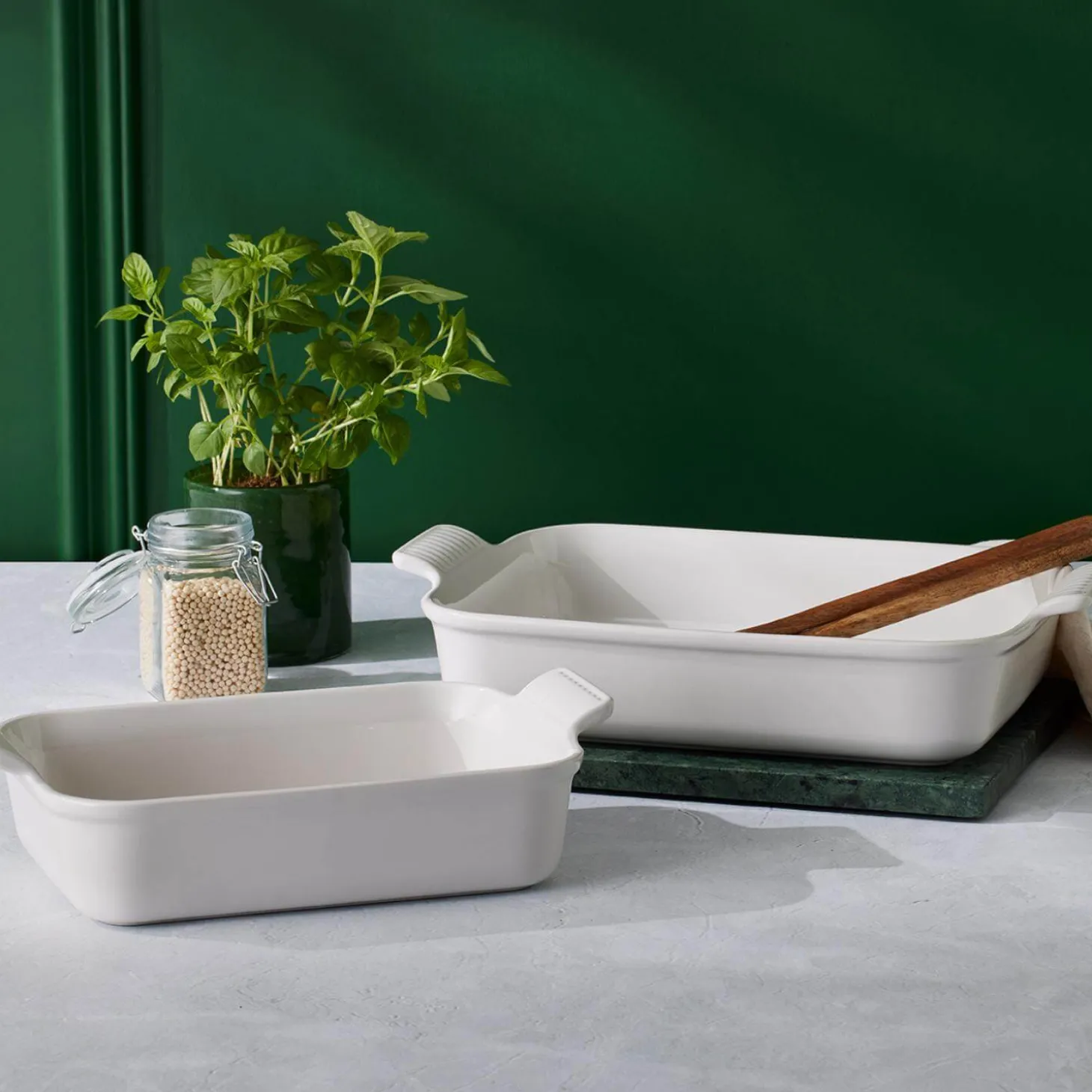Le Creuset Stoneware Heritage 19cm Rectangular Deep Dish - White