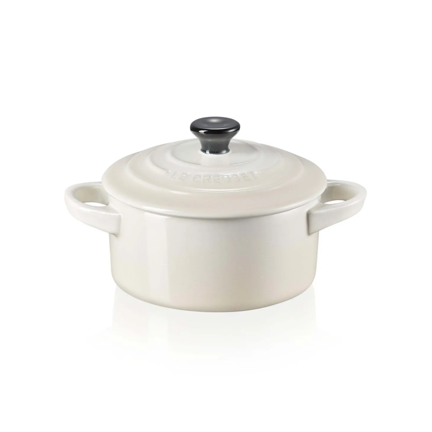 Le Creuset Stoneware Petite Round Casserole - Meringue