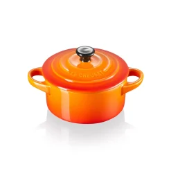 Le Creuset Stoneware Petite Round Casserole - Volcanic