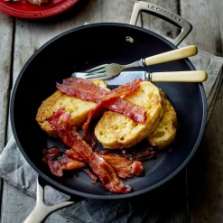 Le Creuset Toughened Non-Stick Deep Frying Pan - 28cm