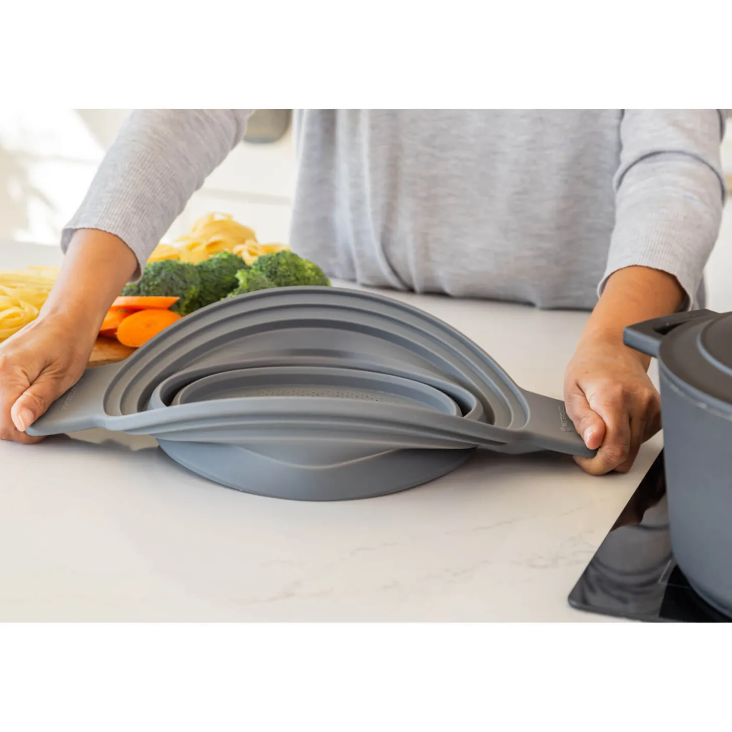 Masterclass 2-in-1 Collapsible Silicone Steam & Strain Colander