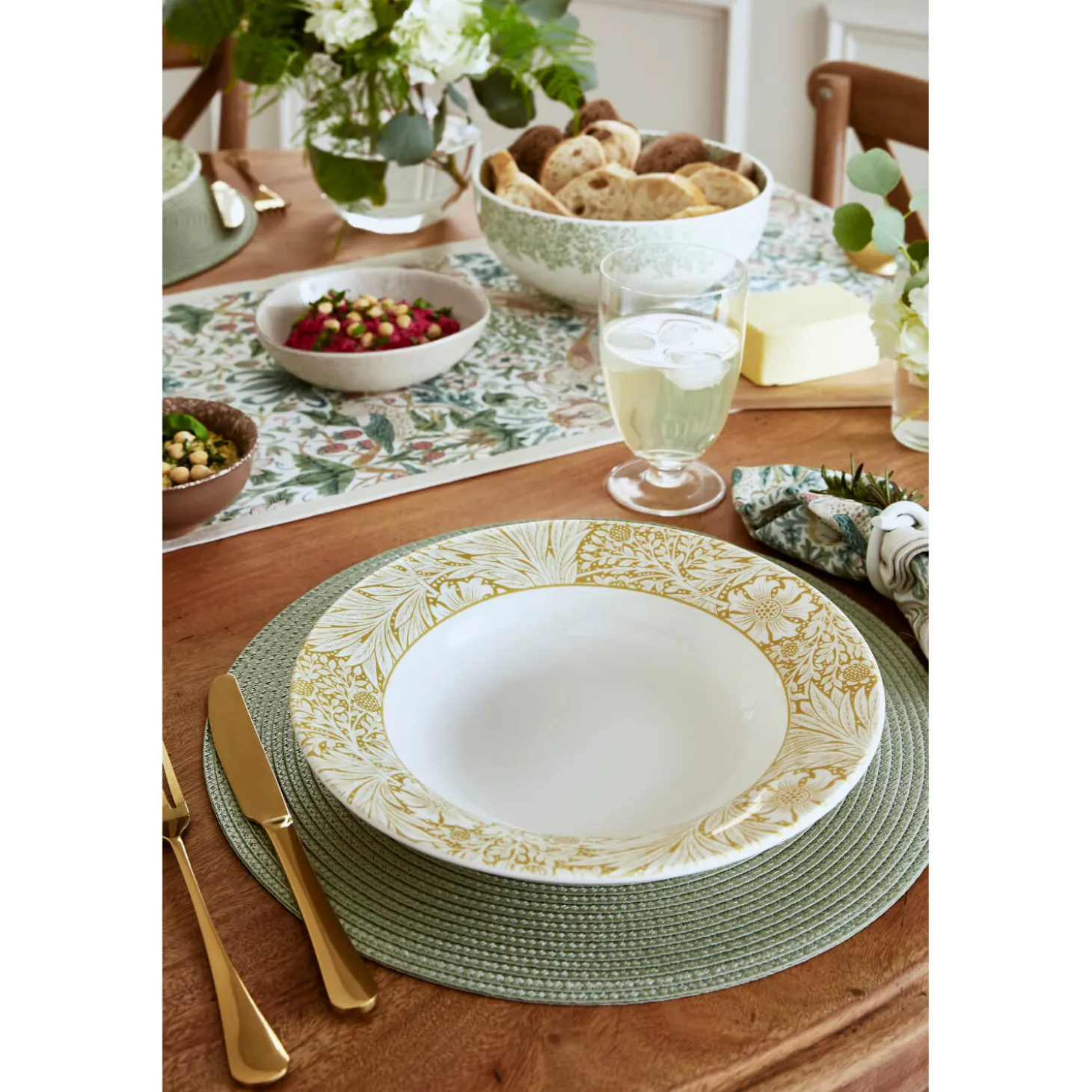 Morris & Co 26.5cm Earthenware Pasta Bowl - Assorted