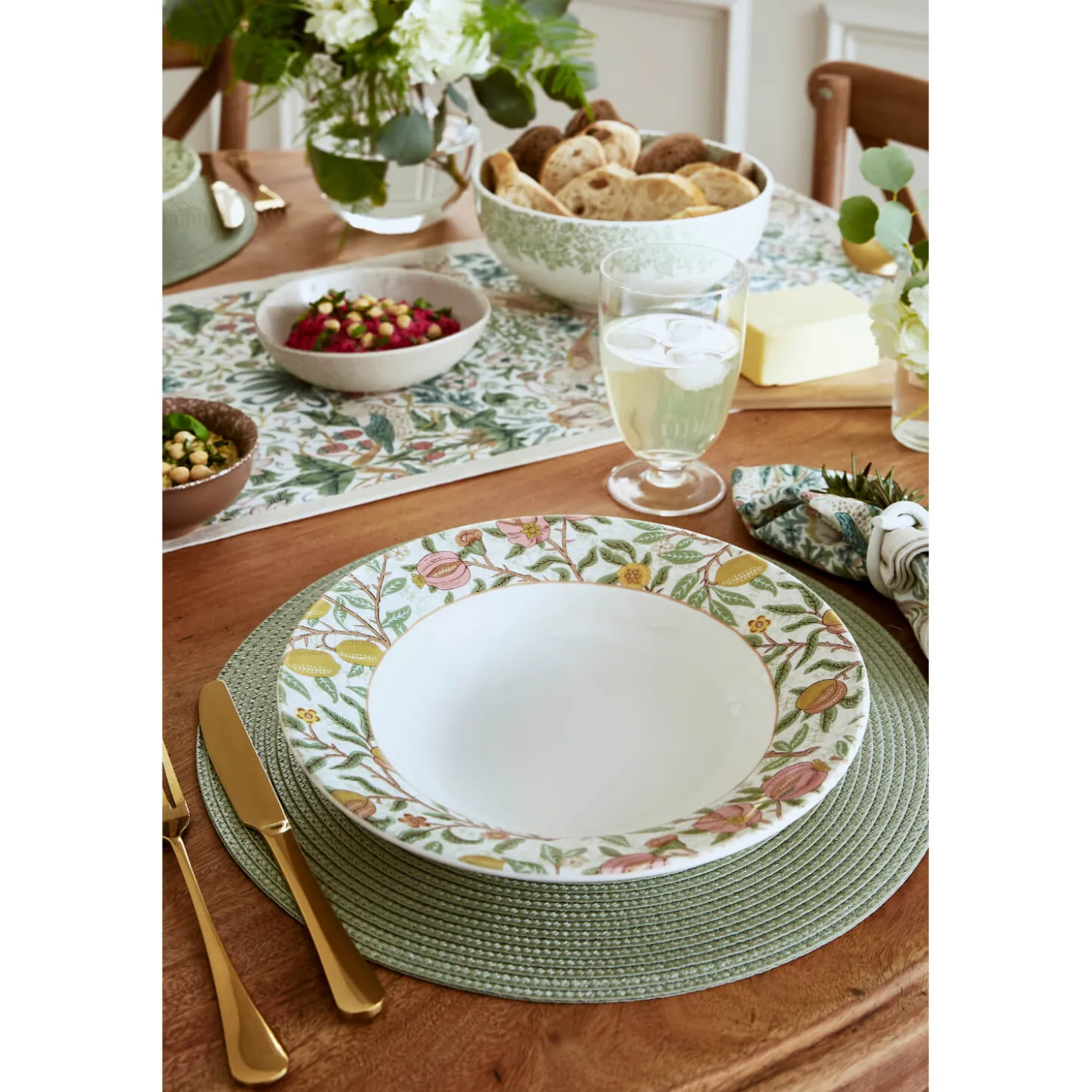 Morris & Co 26.5cm Earthenware Pasta Bowl - Assorted