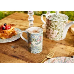 Morris & Co Strawberry Thief 340ml Porcelain Mug - Indigo