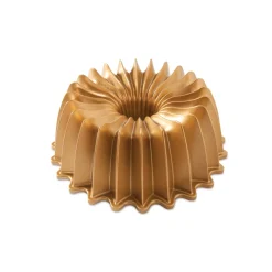 Nordic Ware Brilliance 10-Cup Bundt Pan - Gold