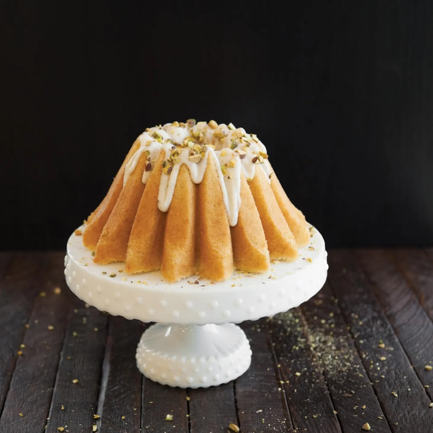 Nordic Ware Fluted Bundt Pan - Gold