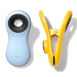 OXO Good Grips Pack of 4 Magnetic All Purpose Clips