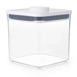 OXO Good Grips POP 2.0 Square Short Storage Container - 2.6 Litre