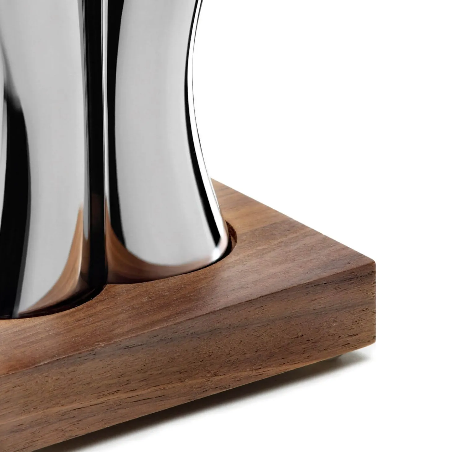 Robert Welch Drift Salt & Pepper Shakers with Walnut Base