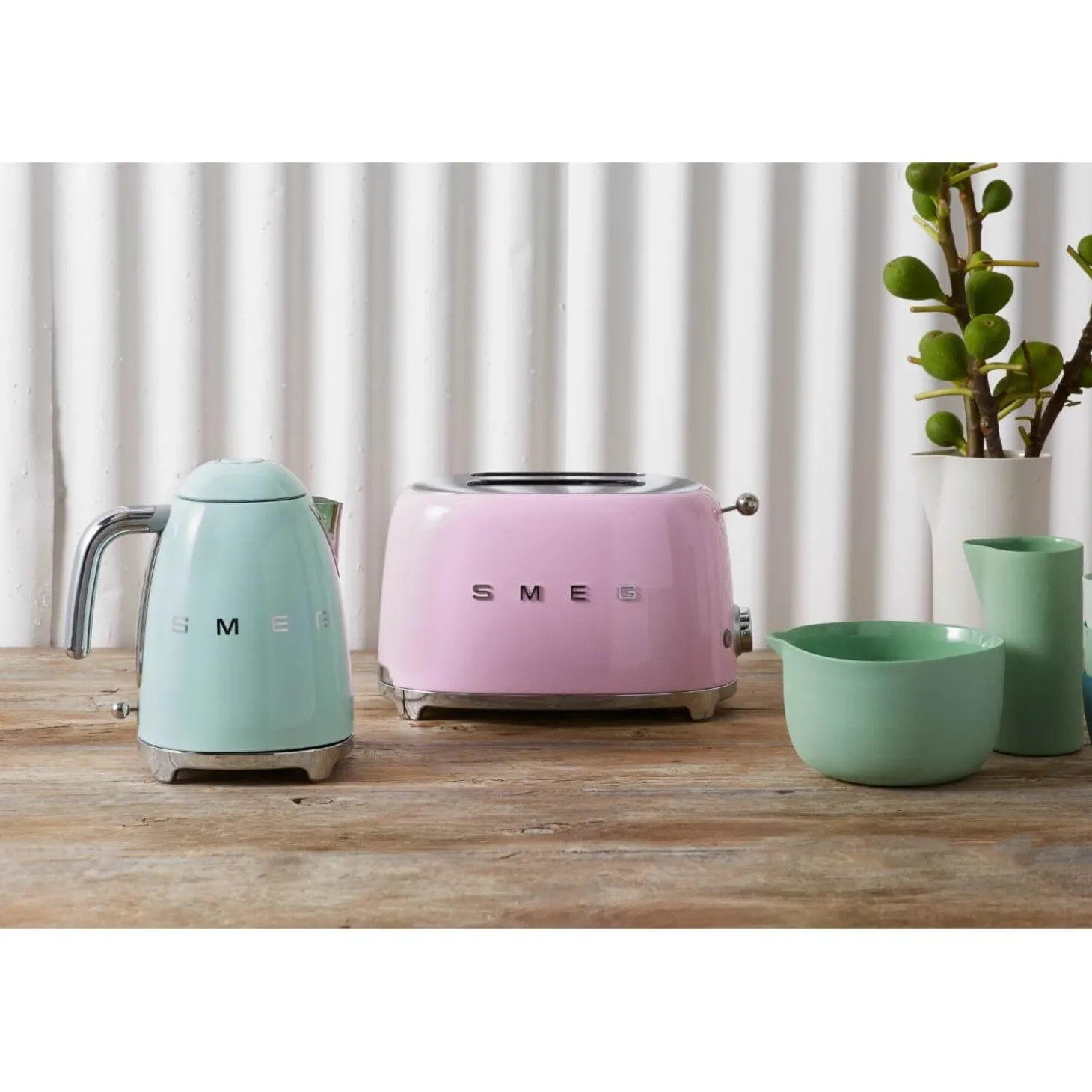 Smeg Jug Kettle & 4 Slice Toaster Set - Pink