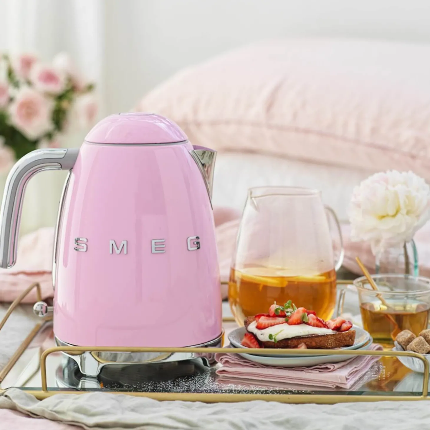 Smeg Jug Kettle & 4 Slice Toaster Set - Pink