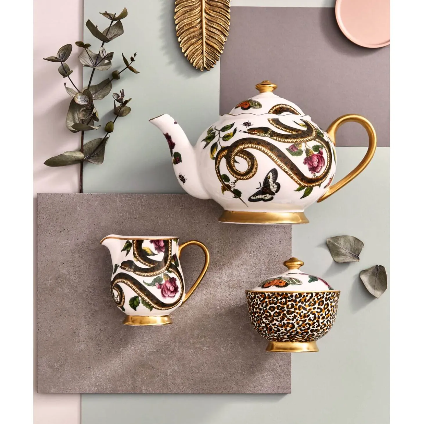 Spode Creatures of Curiosity 4 Cup Teapot - Snake