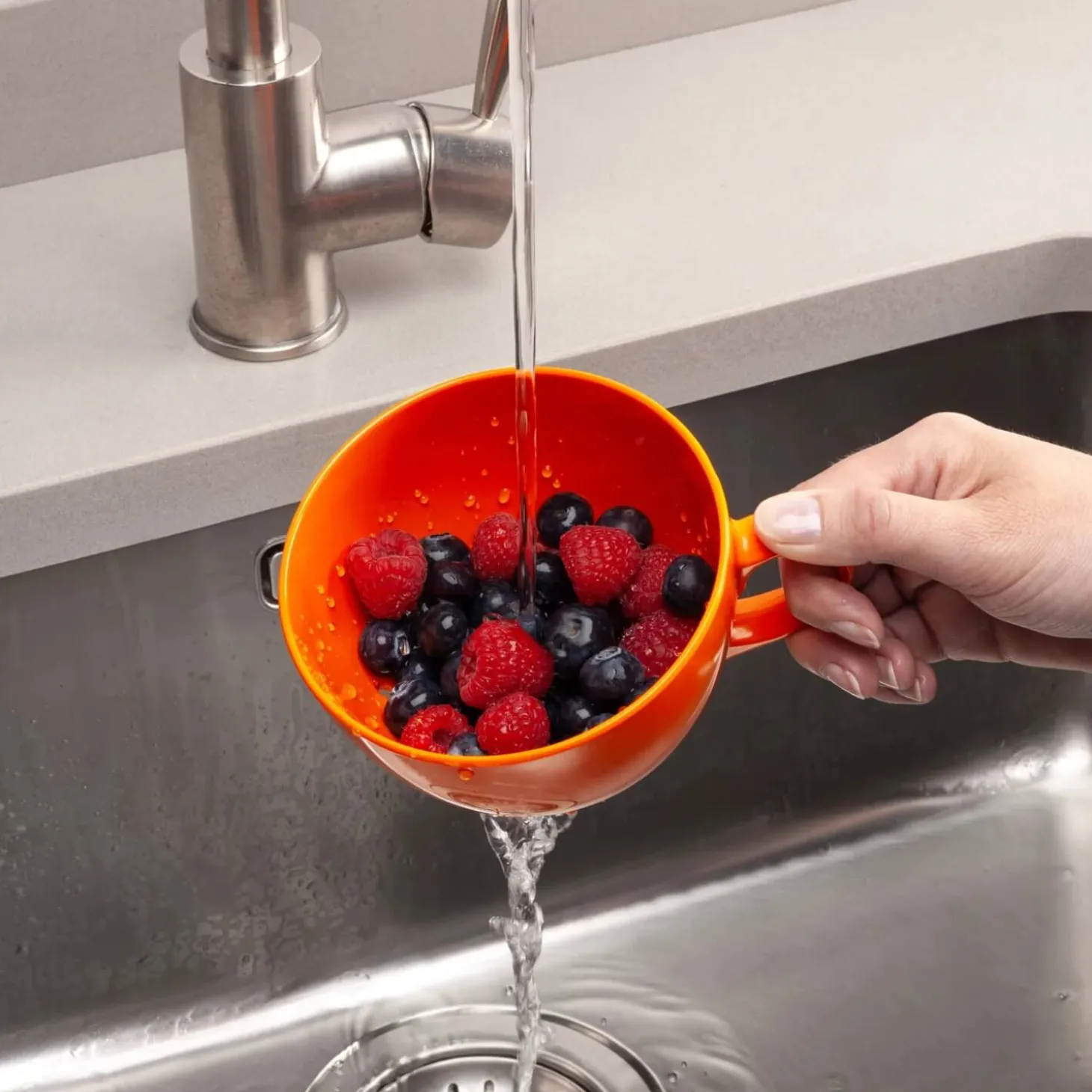 Zeal Berry 10cm Melamine Colander with Handle - Orange
