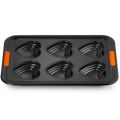 Le Creuset 6-Cup Non-Stick Tiered Heart Muffin Tray